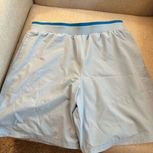 Fabletics Fundamental shorts. Size Medium 7” with liner.
